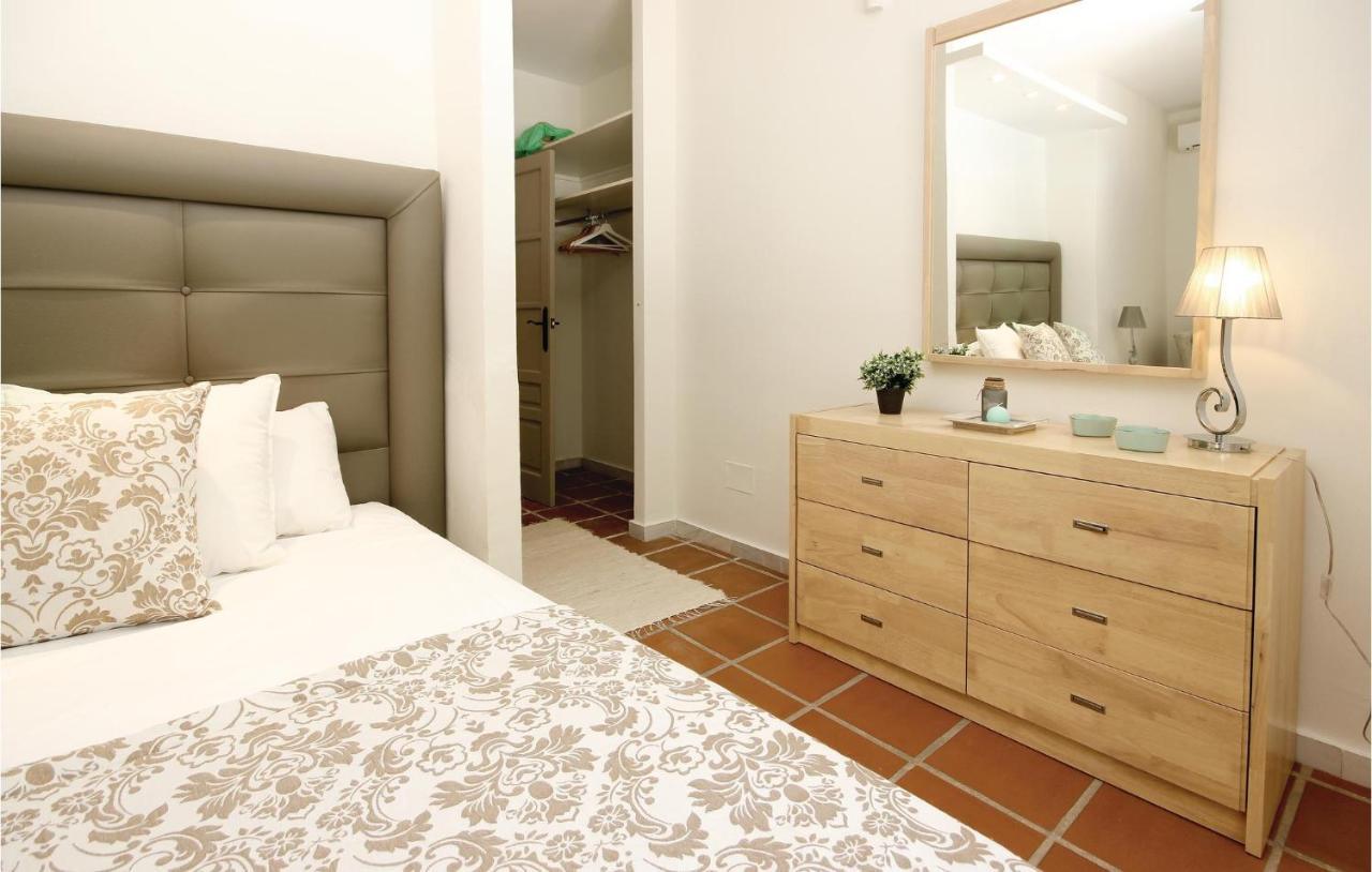 Nice Home In Ojen, Marbella With House Sea View 外观 照片
