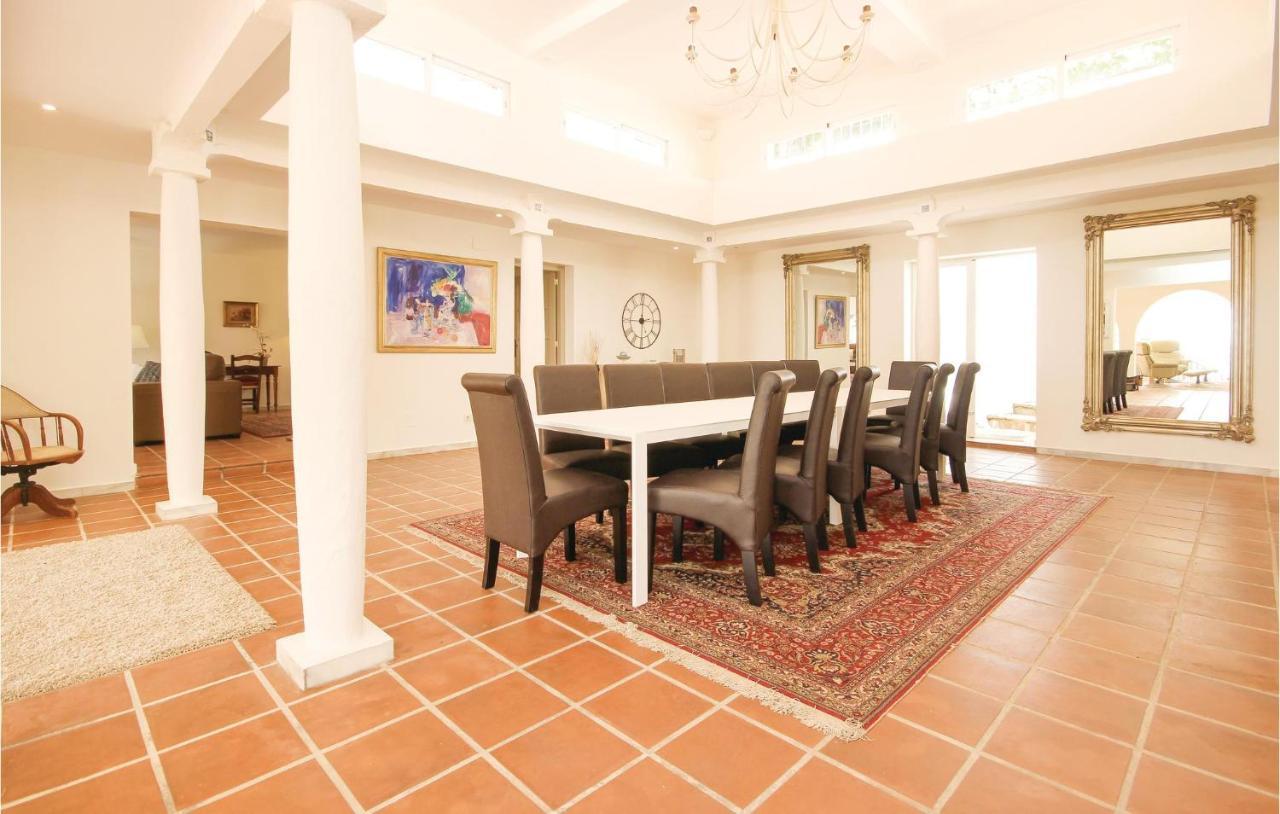 Nice Home In Ojen, Marbella With House Sea View 外观 照片